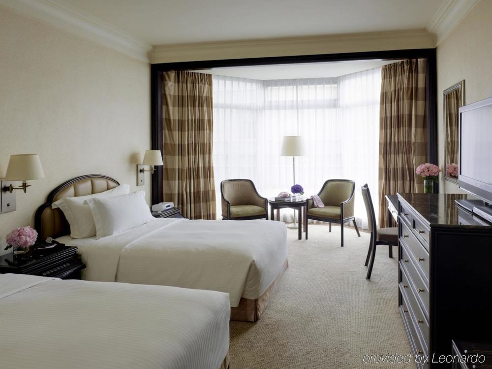 The Langham 5*